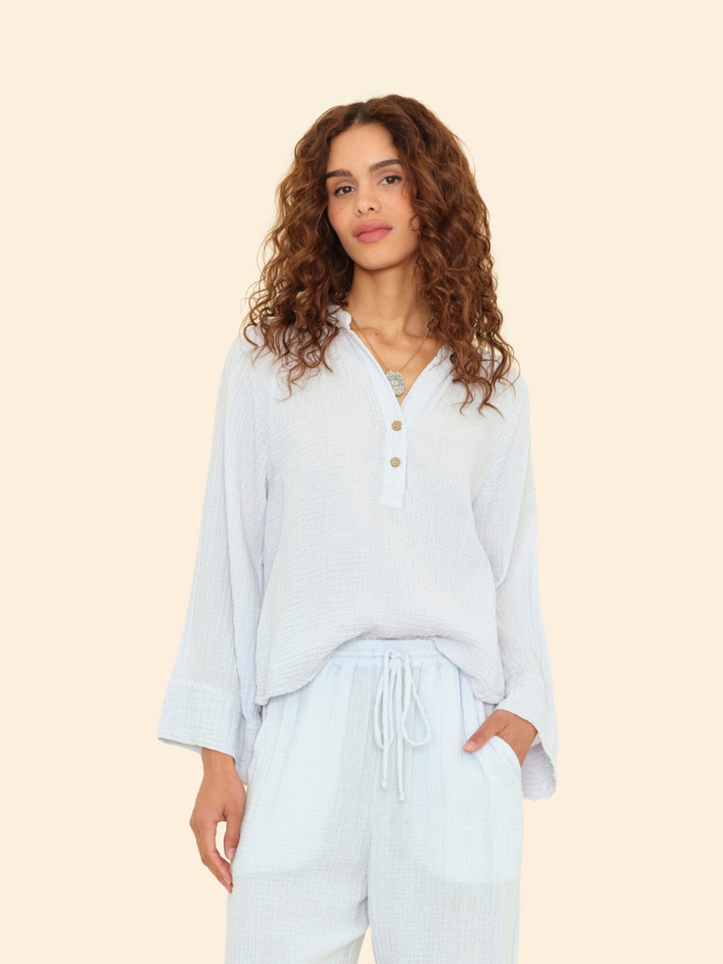 X2501 Top Pale Sky Carli Top Pale Sky Carli Top