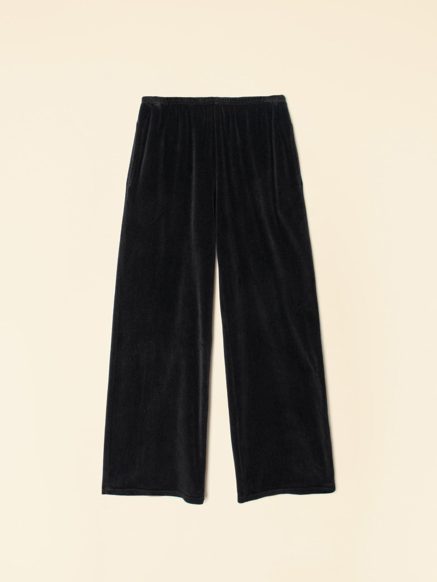 Xirena Sweatpant Black Mavis Velour Sweatpant